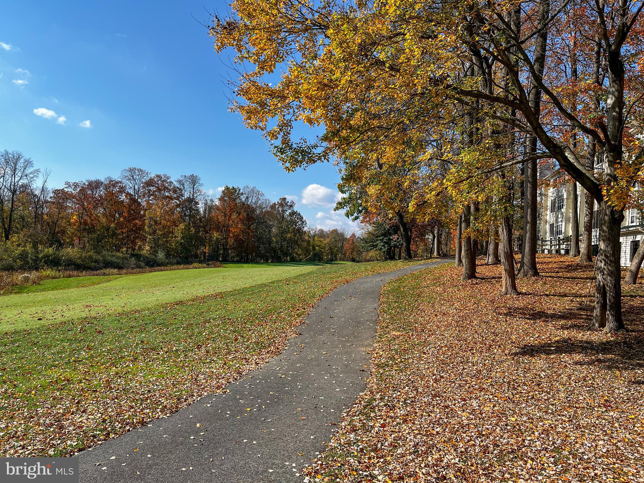 WAVERLY WOODS - Residential