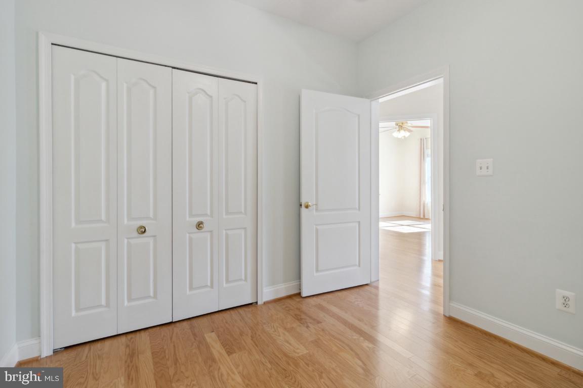 WAVERLY WOODS - Residential