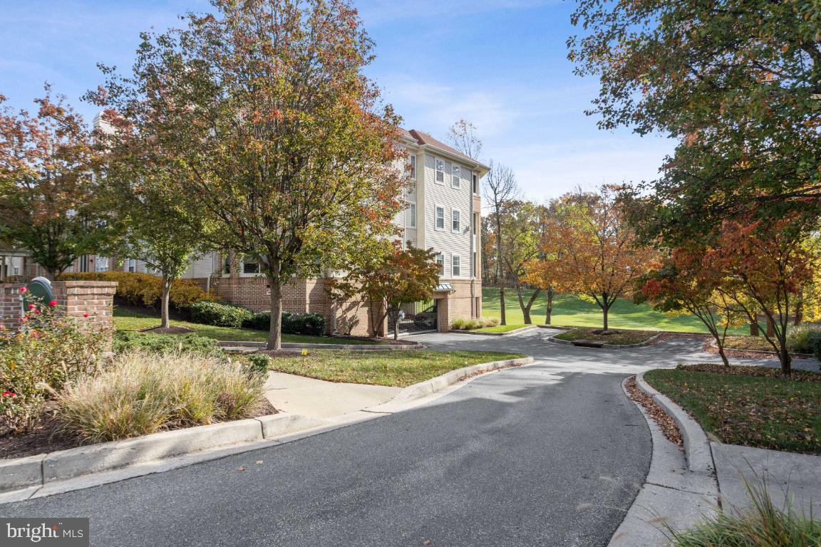 WAVERLY WOODS - Residential