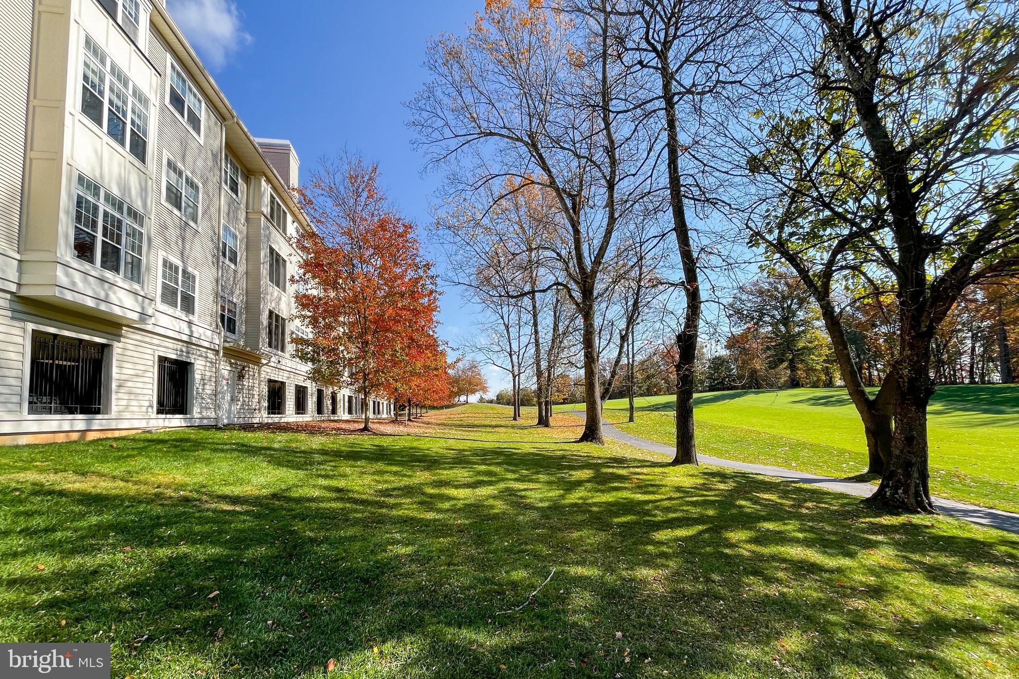 WAVERLY WOODS - Residential