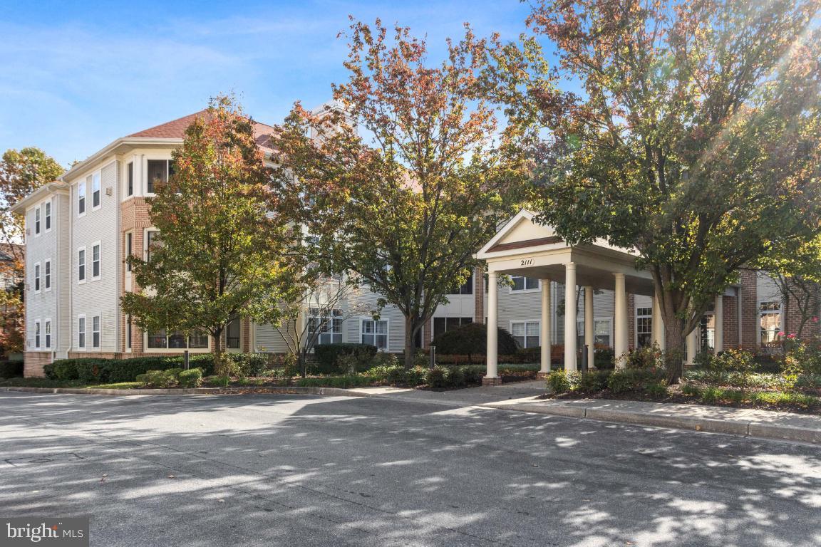 WAVERLY WOODS - Residential