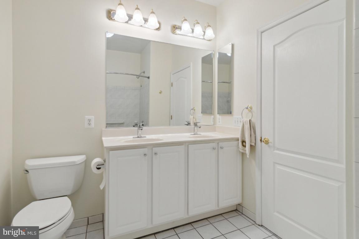 WAVERLY WOODS - Residential