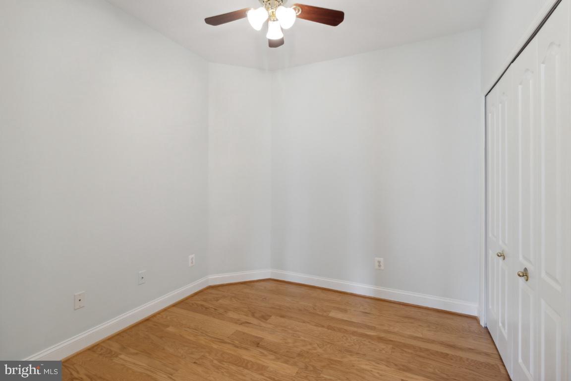 WAVERLY WOODS - Residential