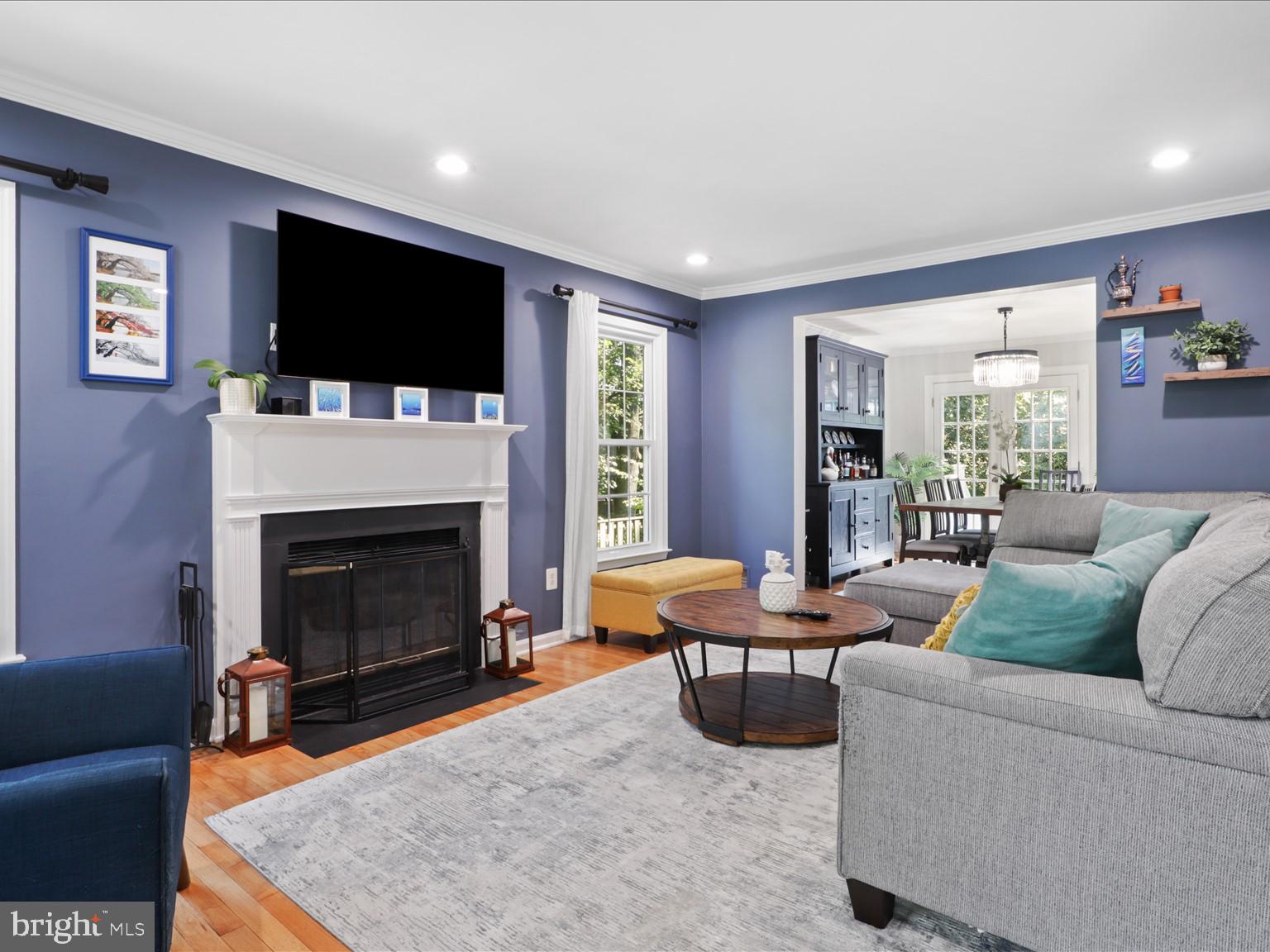5701 EDGEWATER OAK COURT