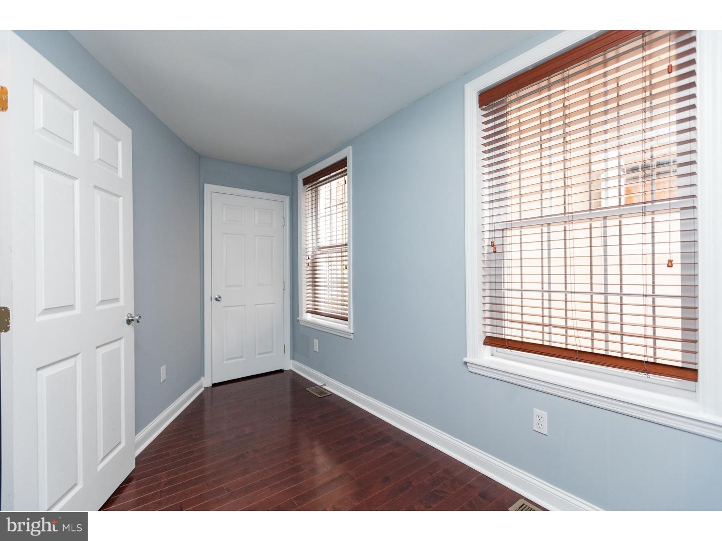 KENSINGTON - Residential Lease