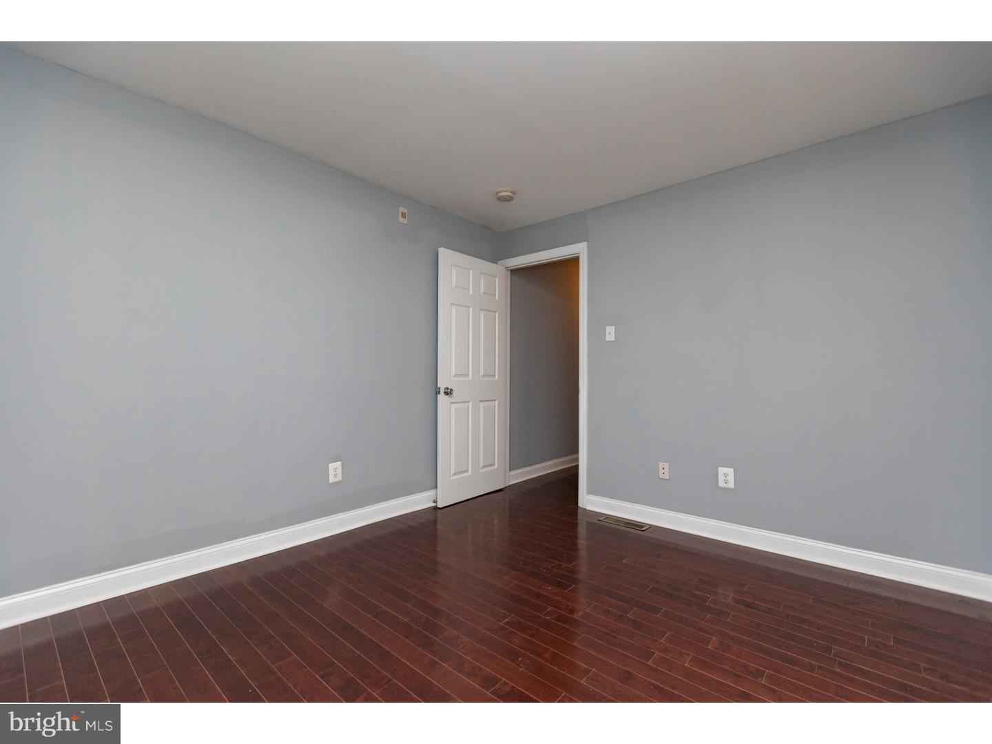 KENSINGTON - Residential Lease