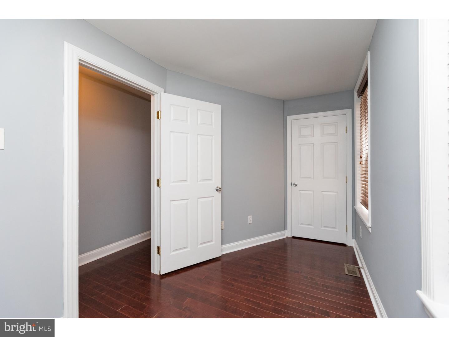 KENSINGTON - Residential Lease