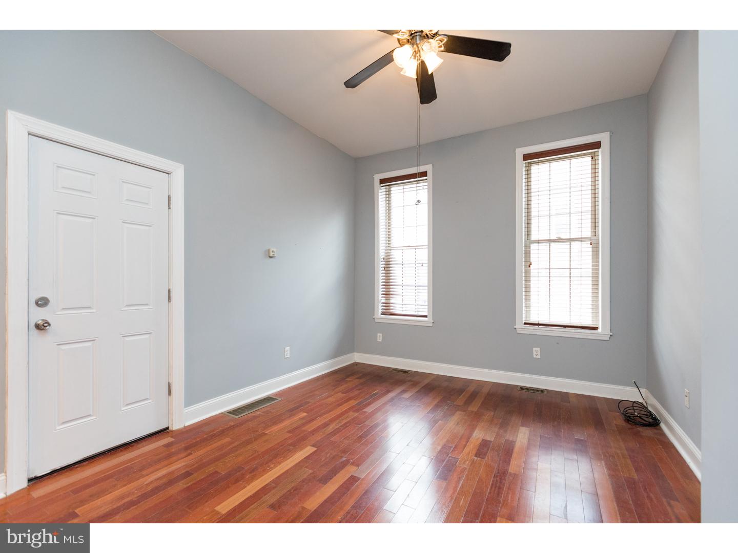 KENSINGTON - Residential Lease