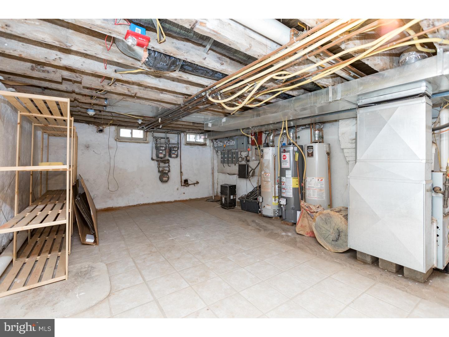 KENSINGTON - Residential Lease