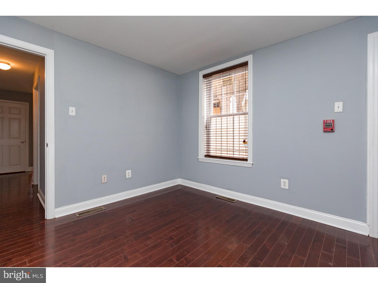KENSINGTON - Residential Lease