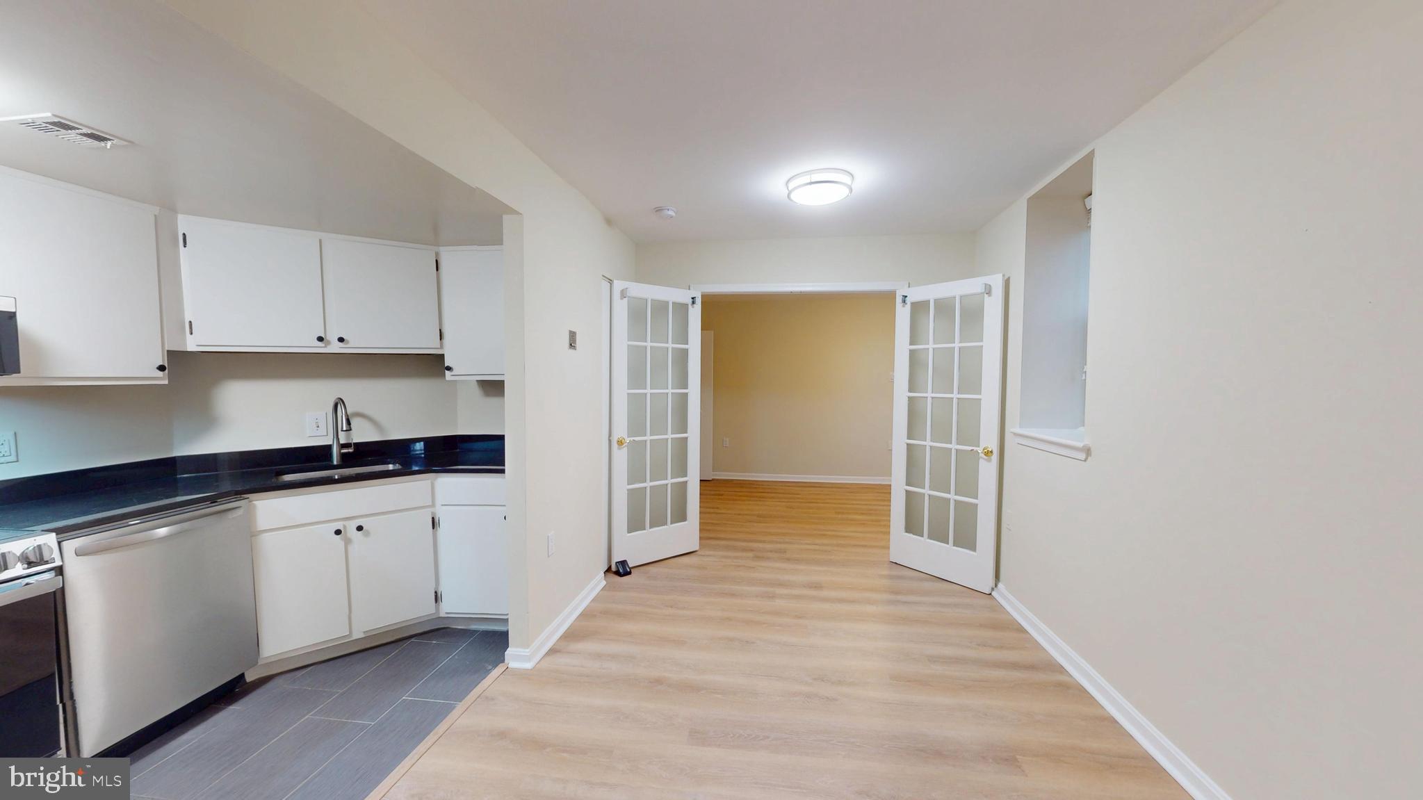 1438 MERIDIAN PLACE NW 102