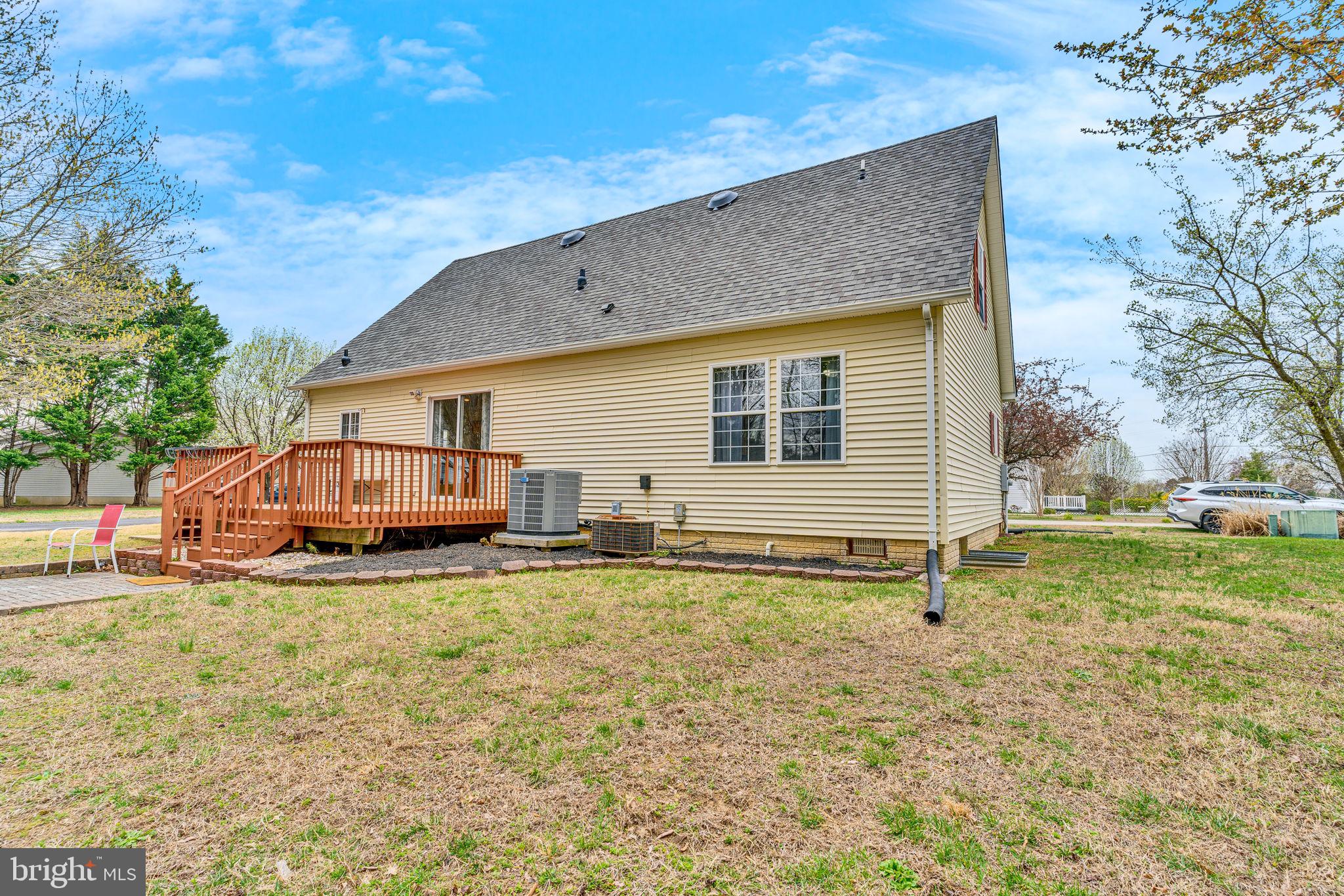 POTOMAC SANDS - Residential