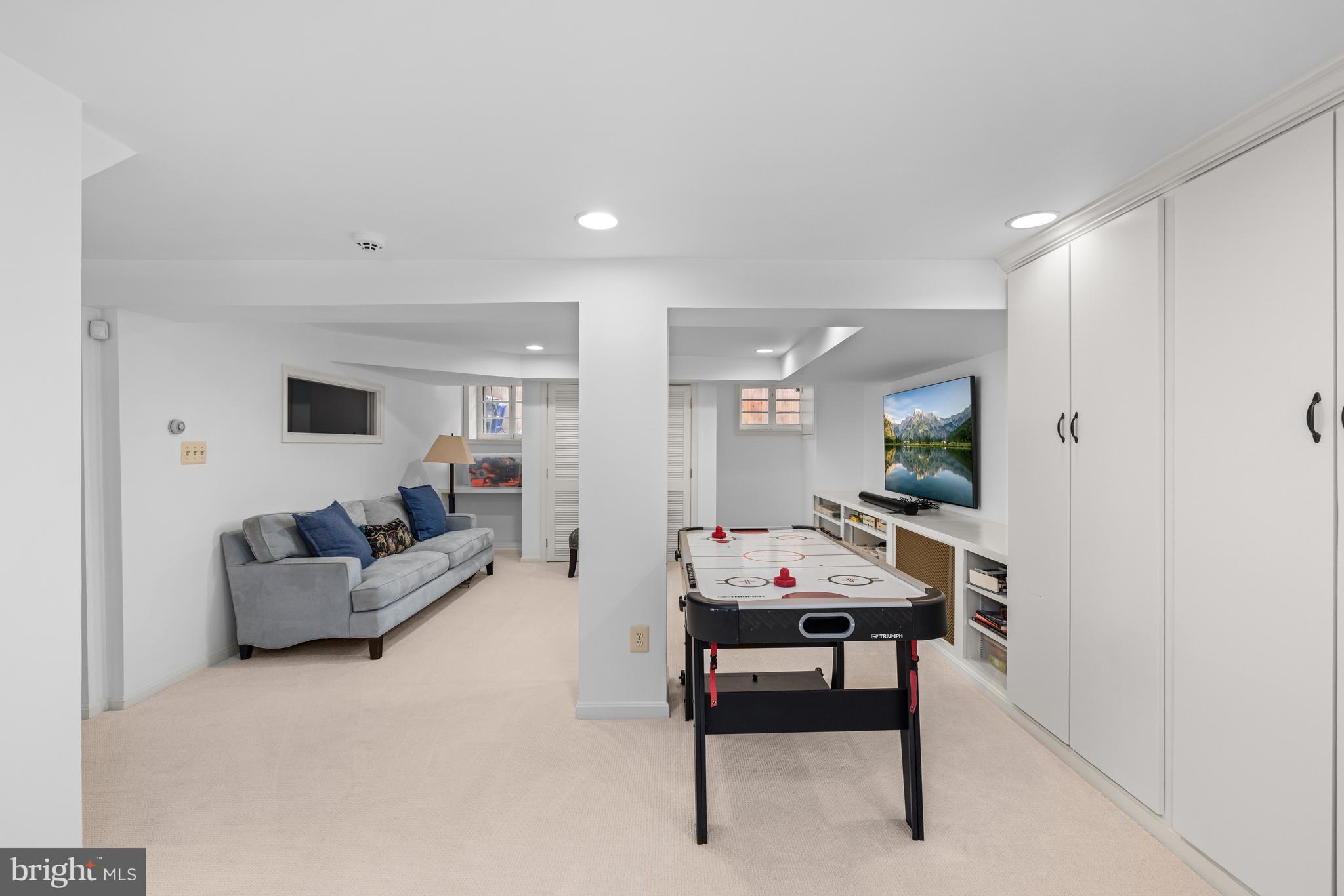 CLEVELAND PARK - Residential