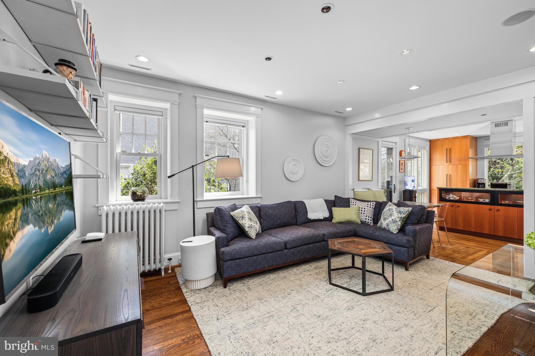 CLEVELAND PARK - Residential