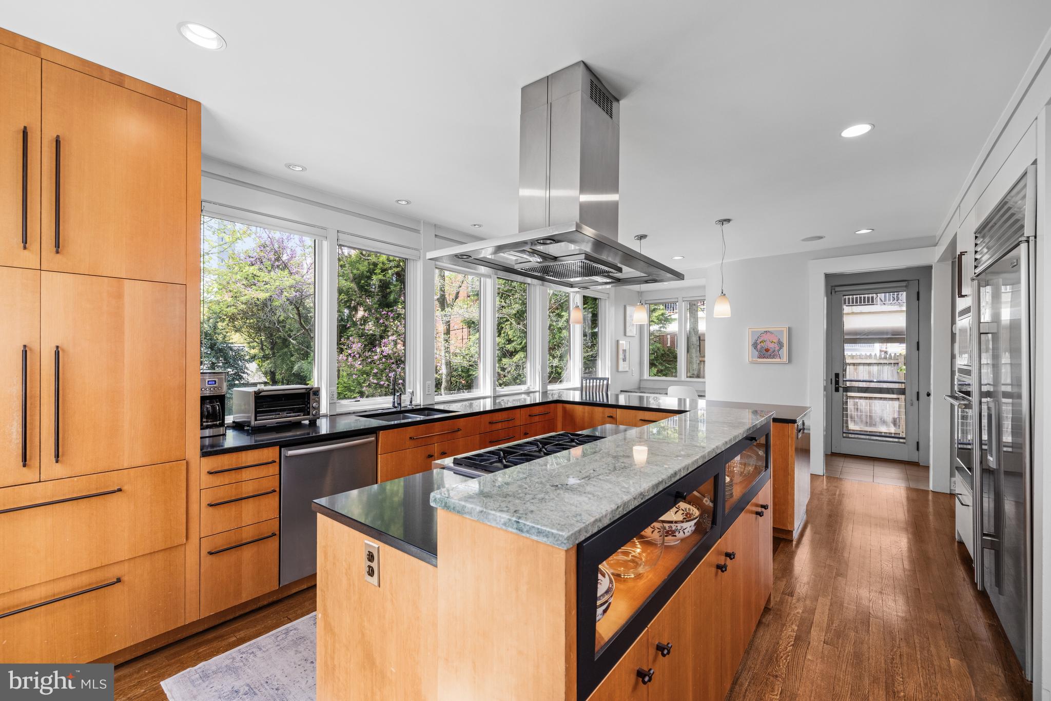 CLEVELAND PARK - Residential