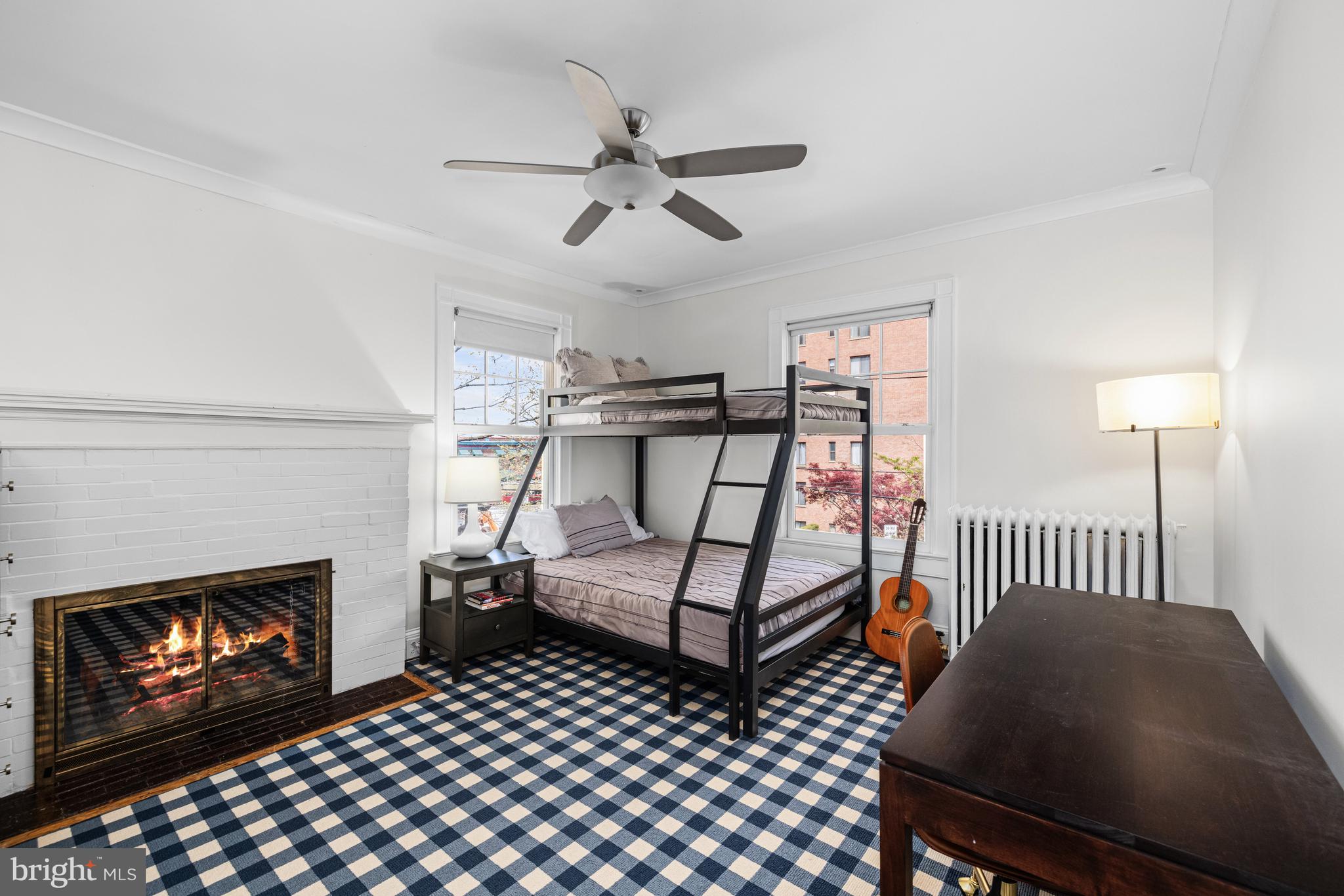 CLEVELAND PARK - Residential