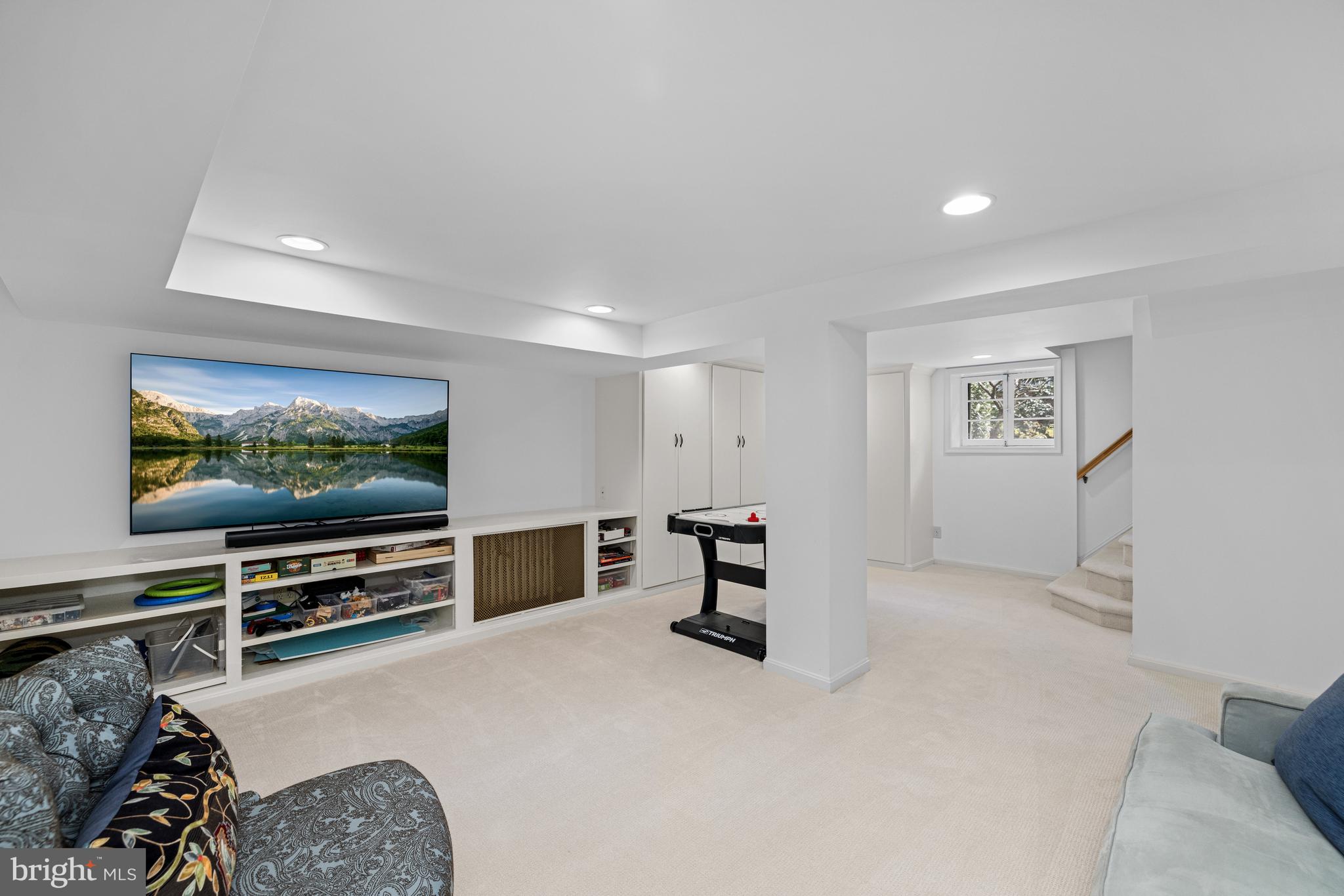 CLEVELAND PARK - Residential