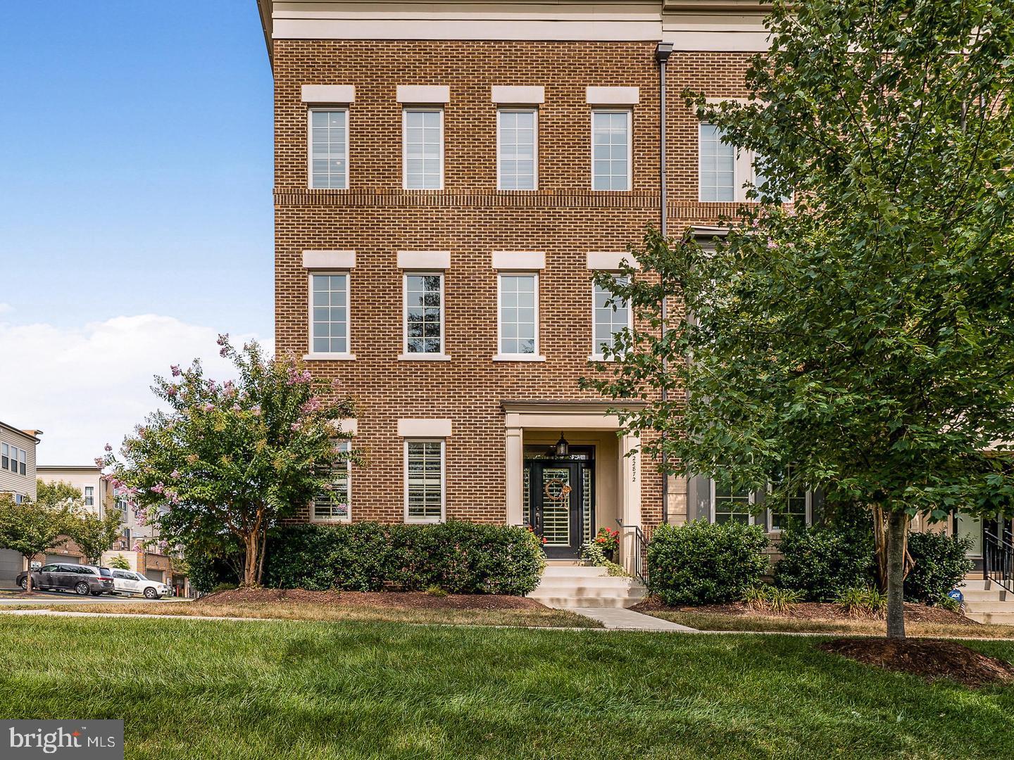 BRAMBLETON TOWN CENTER - Residential Lease