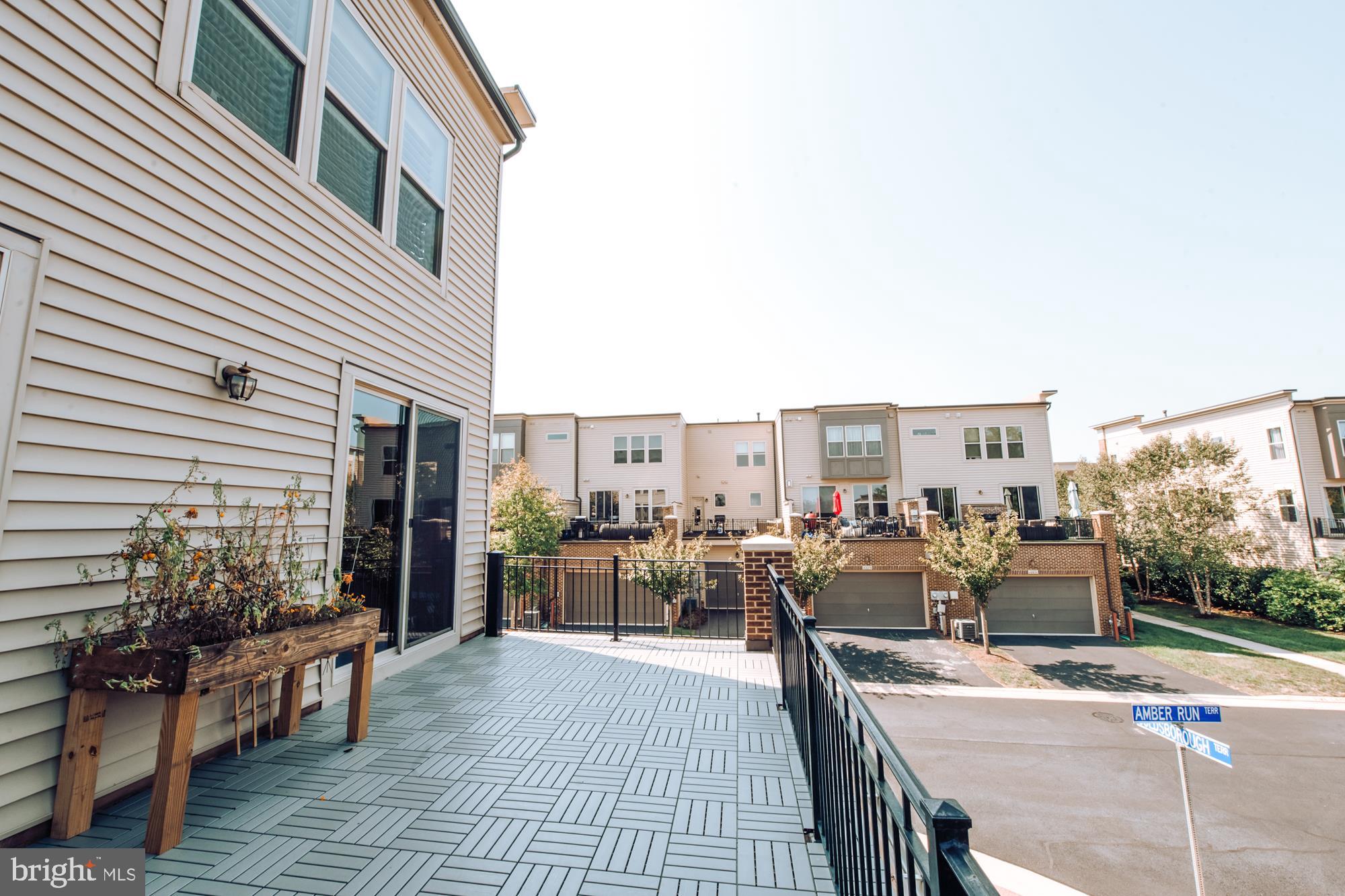 BRAMBLETON TOWN CENTER - Residential Lease