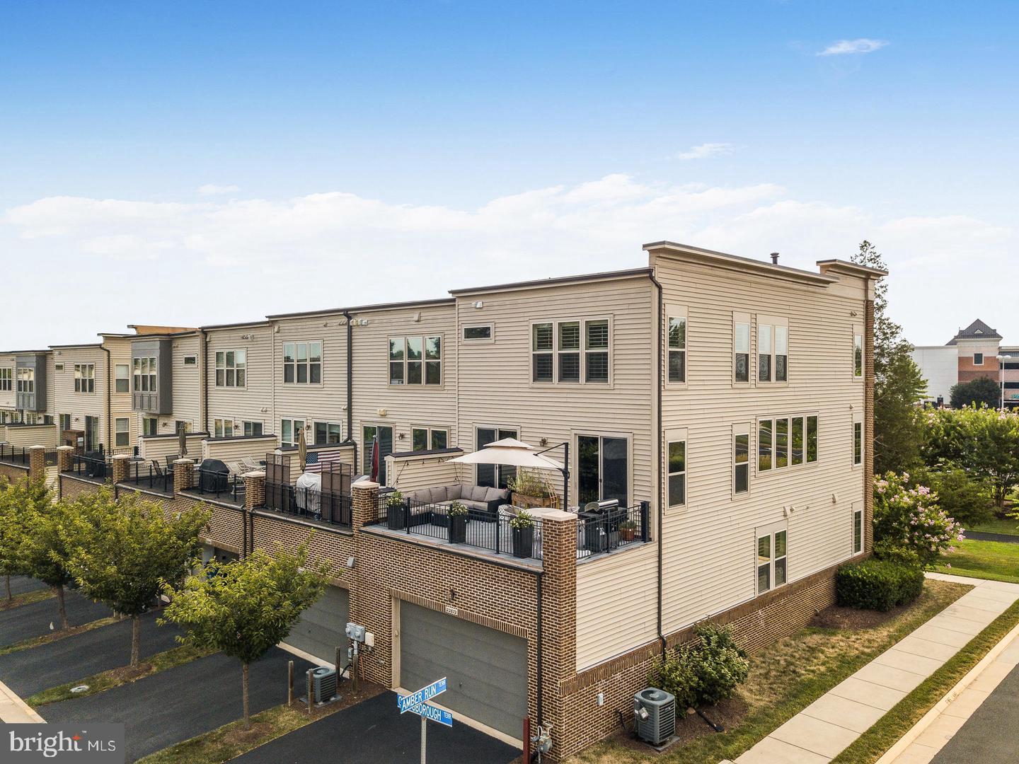 BRAMBLETON TOWN CENTER - Residential Lease