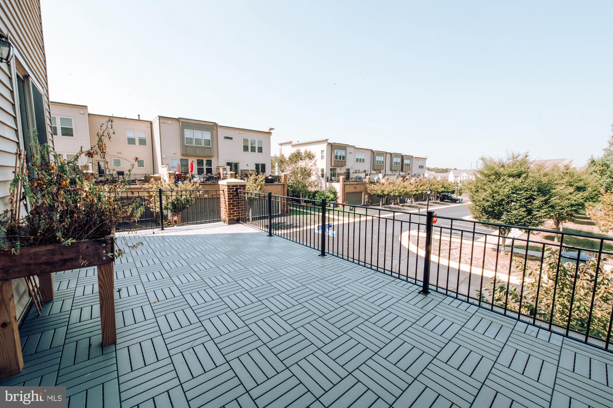 BRAMBLETON TOWN CENTER - Residential Lease