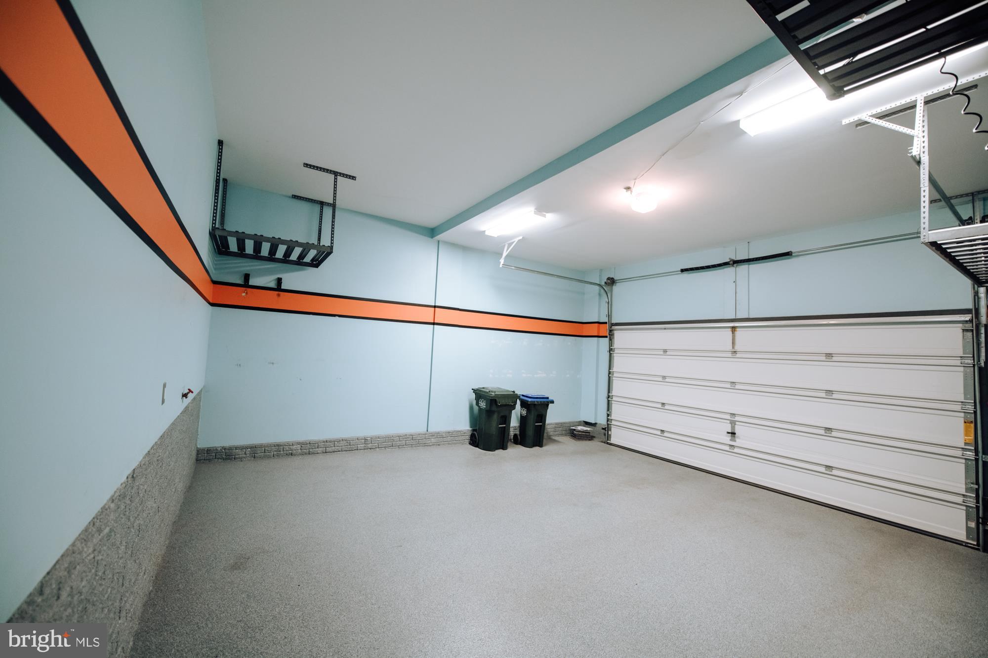 BRAMBLETON TOWN CENTER - Residential Lease