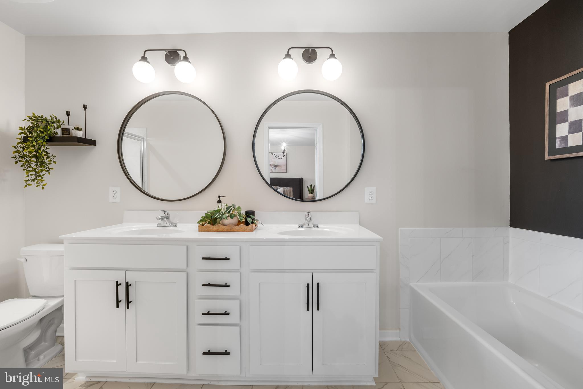 BRADFORD'S LANDING - Residential