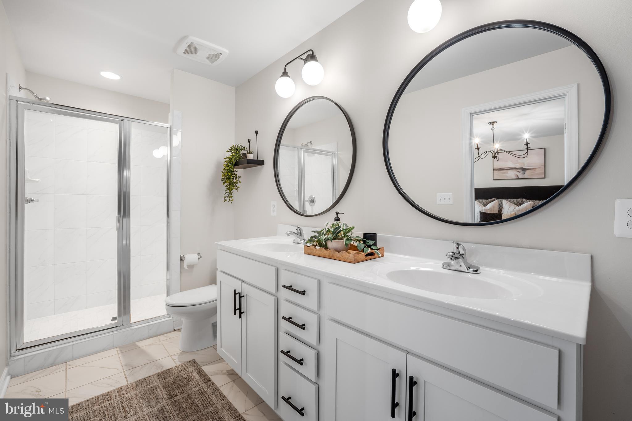 BRADFORD'S LANDING - Residential