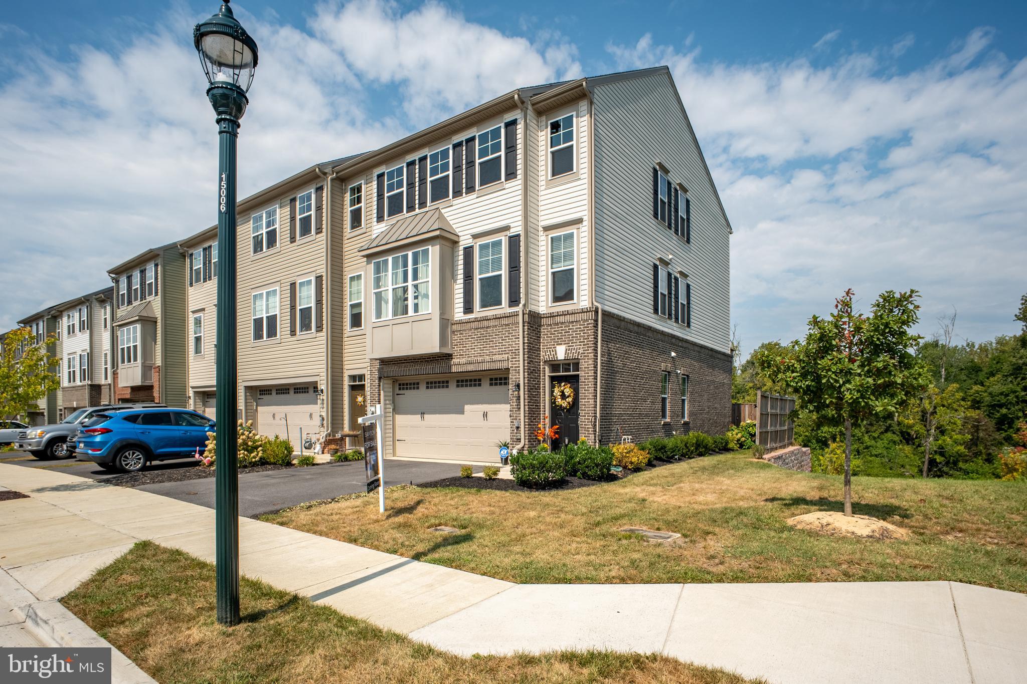 15946 COOLIDGE AVENUE