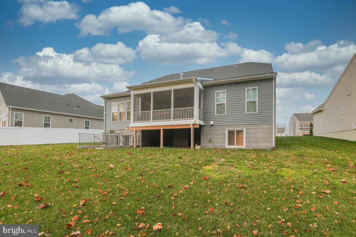 VILLAGES OF SAVANNAH - Residential