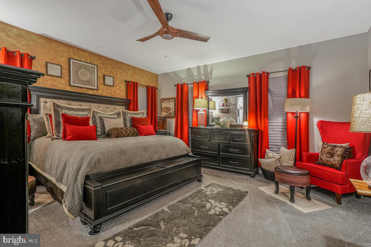 VILLAGES OF SAVANNAH - Residential