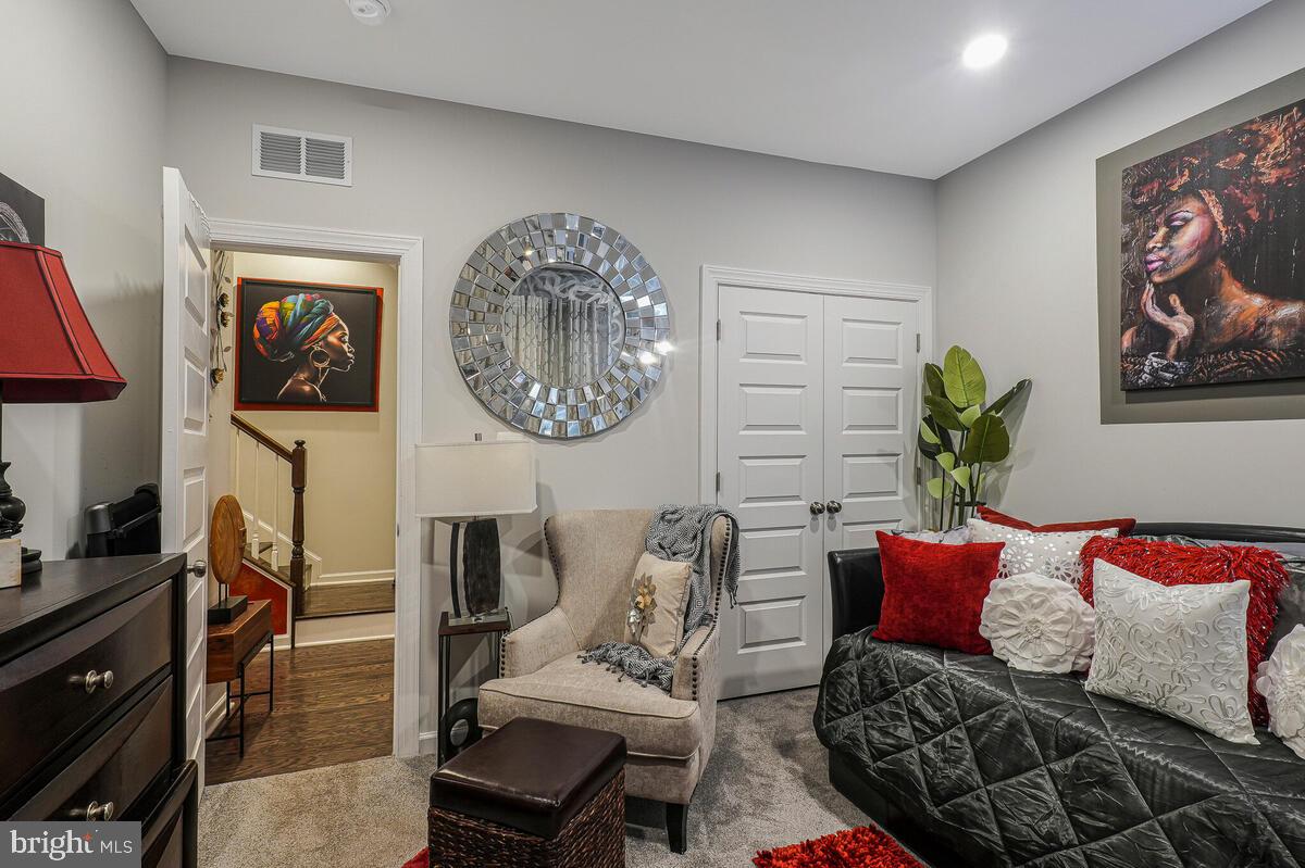 VILLAGES OF SAVANNAH - Residential