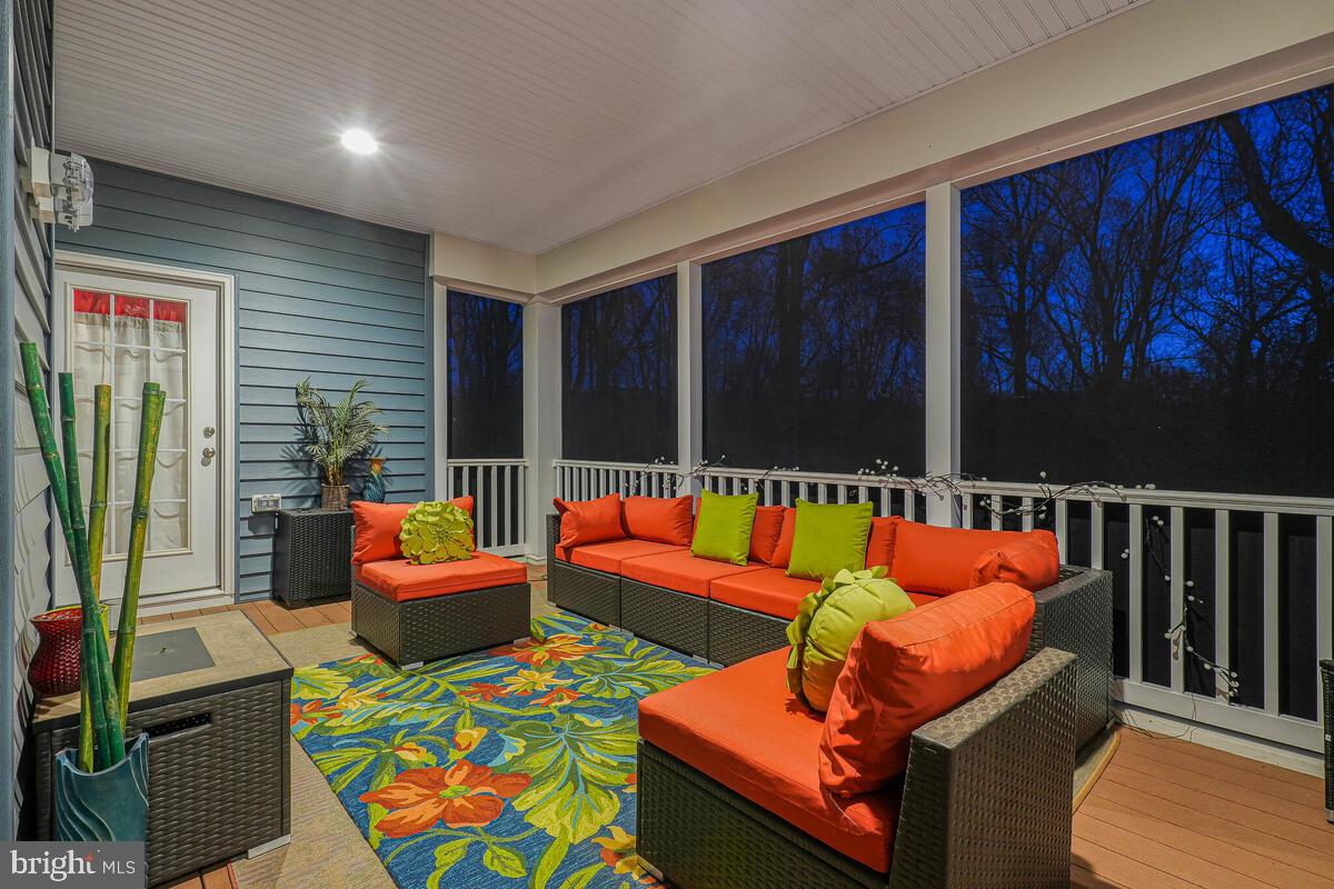 VILLAGES OF SAVANNAH - Residential