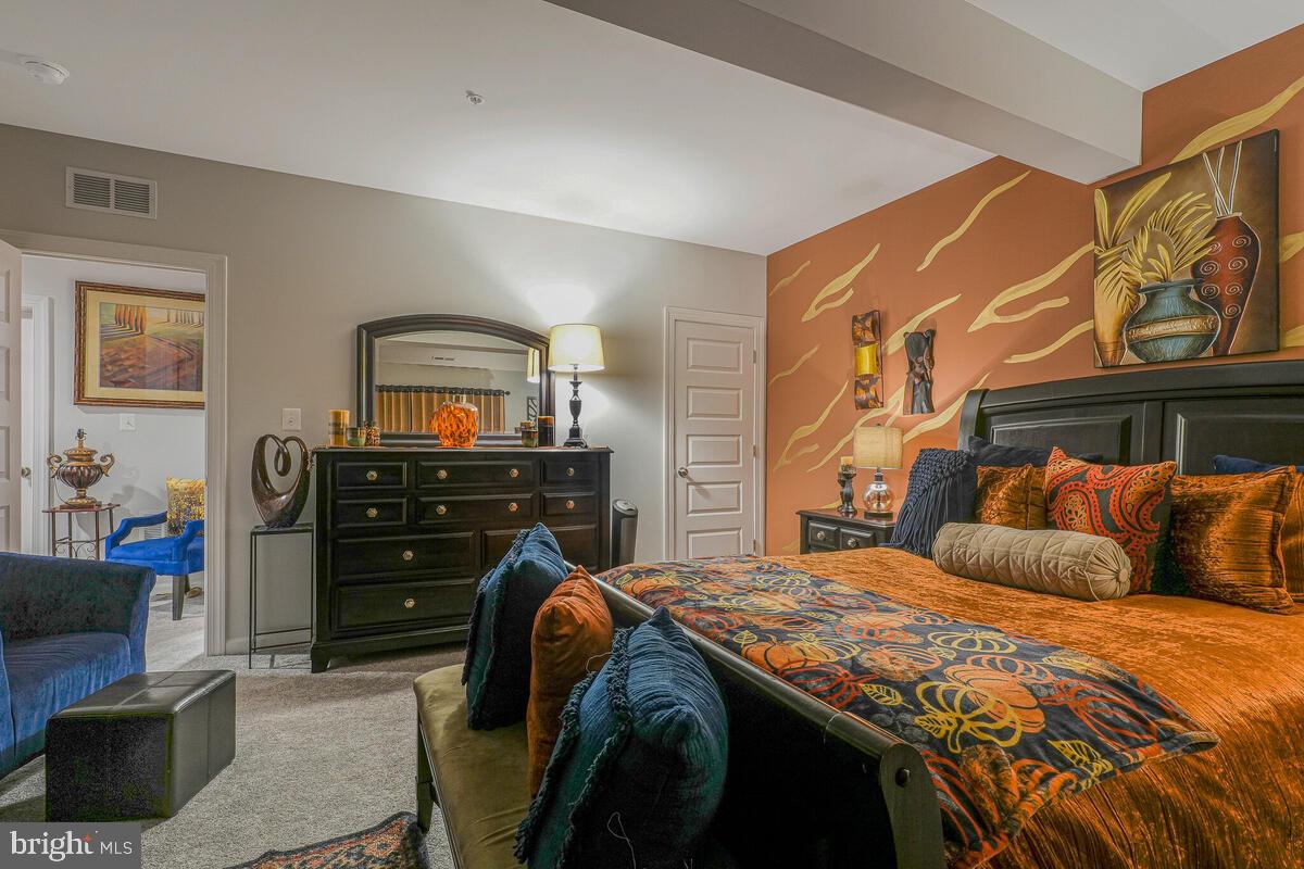 VILLAGES OF SAVANNAH - Residential