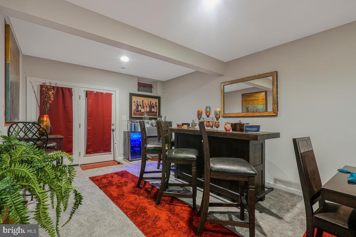 VILLAGES OF SAVANNAH - Residential