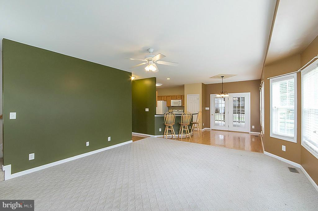 MILLS FARM - Residential