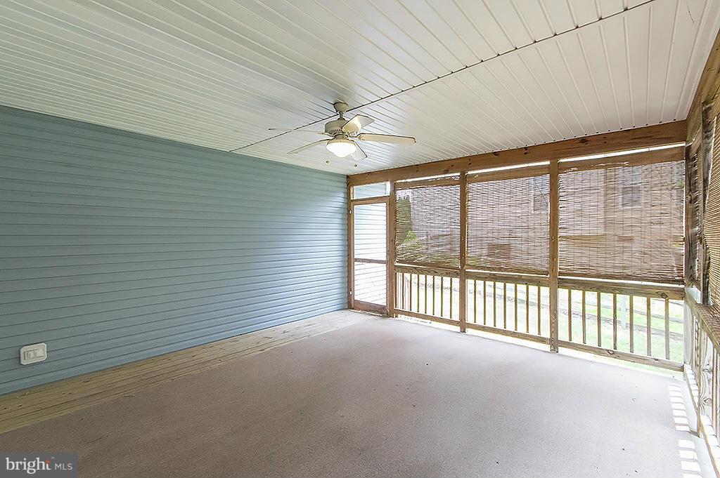 MILLS FARM - Residential