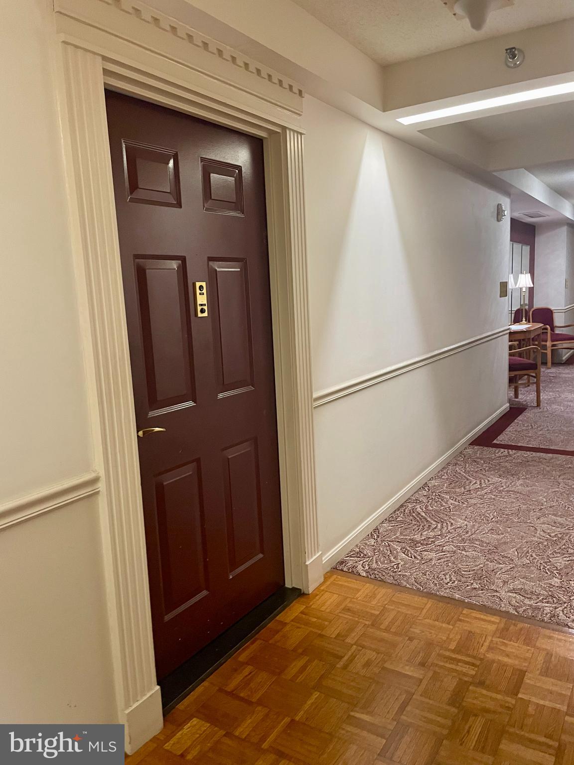 Welcome to this turn key, meticulously maintained 2BR/2BA unit just steps away from the elevator! Beautiful Bamboo hardwood throughout the foyer, DR, LR and primary suite. Ceramic tile floors in both baths, carpet in BR two (optional office/den), kitchen has new vinyl flooring, new refrigerator, brushed nickel door hardware, brushed nickel light fixture and faucets. Primary BR ensuite with walk-in closet, dressing area with vanity, sliding door to access the sunroom. Simplify living by making this neat and tidy unit your place to call home. Enjoy the amenities of Leisure World in this 55+ community. Convenient to shopping, two clubs with restaurants, indoor/outdoor pools, tennis courts, golf course, walking paths, bus service, 24 hour security gate. LW offers both privacy, peace and quiet and social vibrancy just outside your door.
Schedule your tour today!