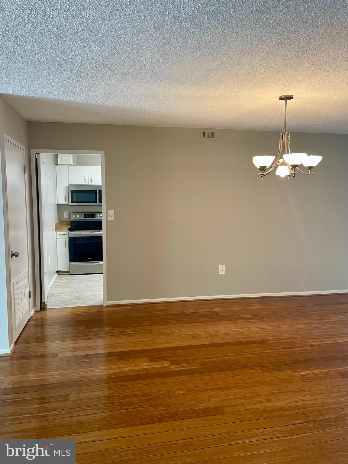 15107 INTERLACHEN DRIVE 2-415