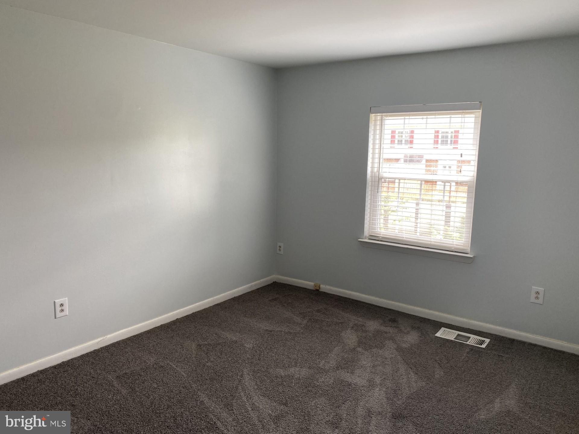 WHISKEY BOTTOM - Residential Lease