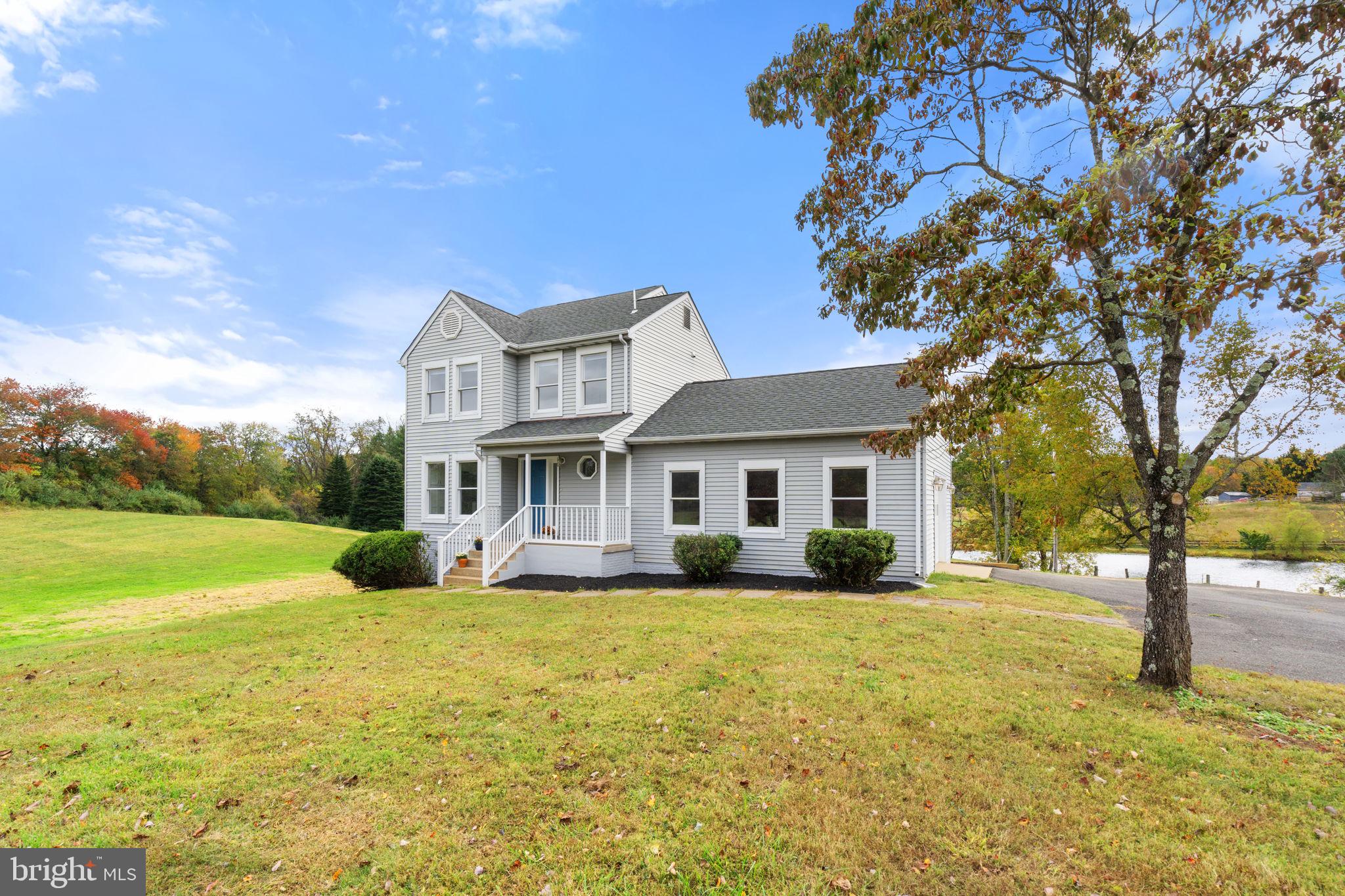 10637 CREST HILL ROAD