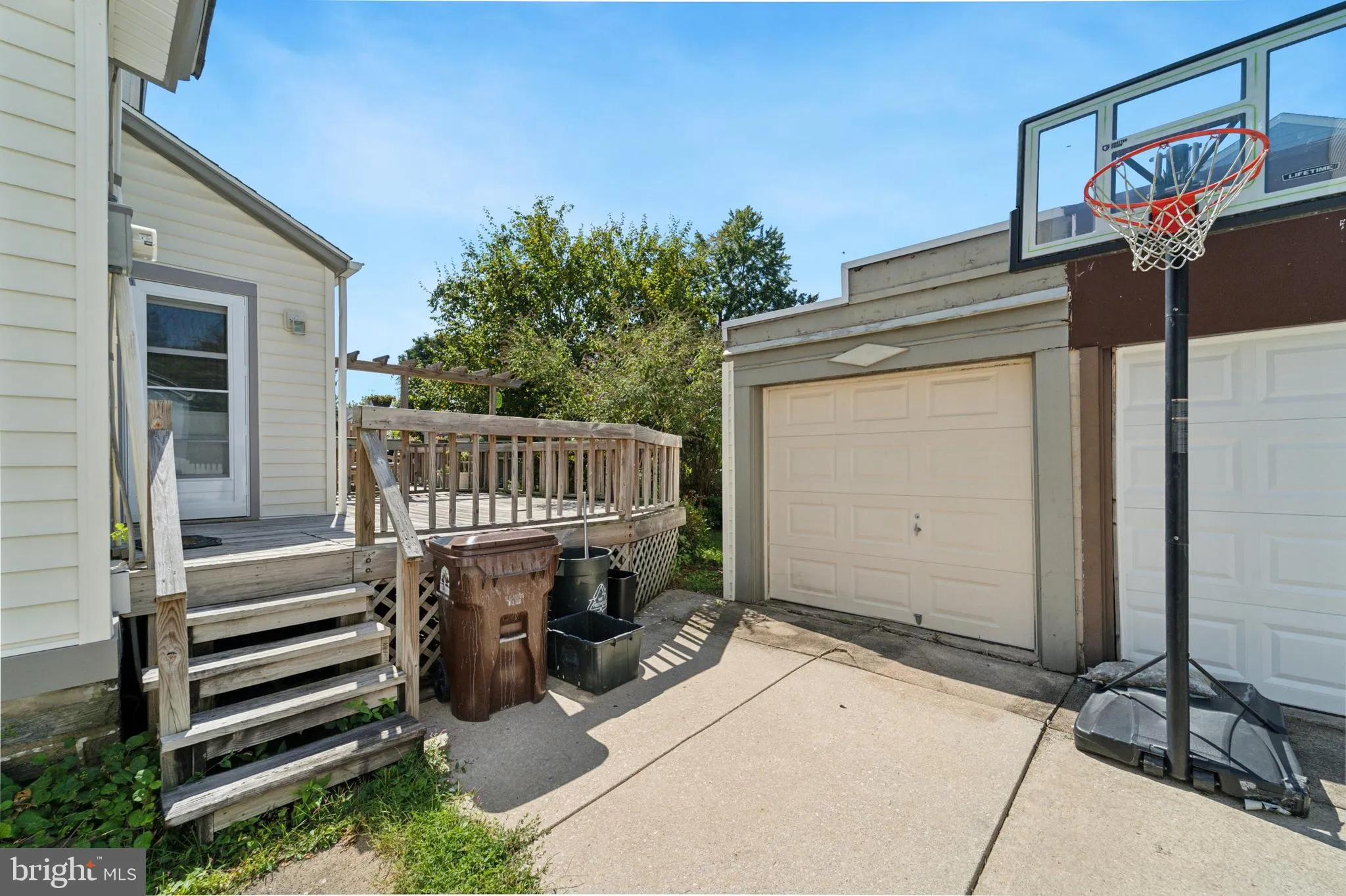 Lansdowne, Pennsylvania 19050, United States, 4 Bedrooms Bedrooms, ,1 BathroomBathrooms,Residential,Contingent,212931