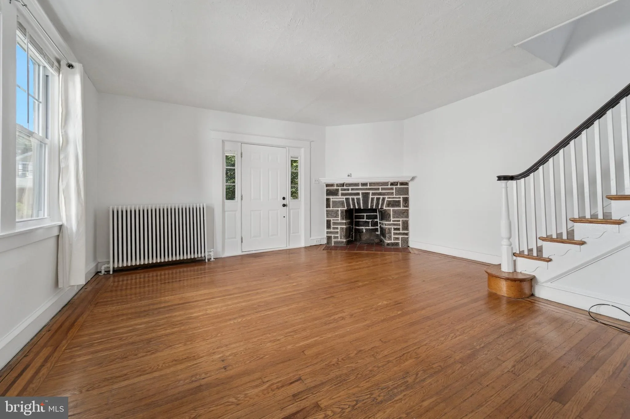 Lansdowne, Pennsylvania 19050, United States, 4 Bedrooms Bedrooms, ,1 BathroomBathrooms,Residential,Contingent,212931