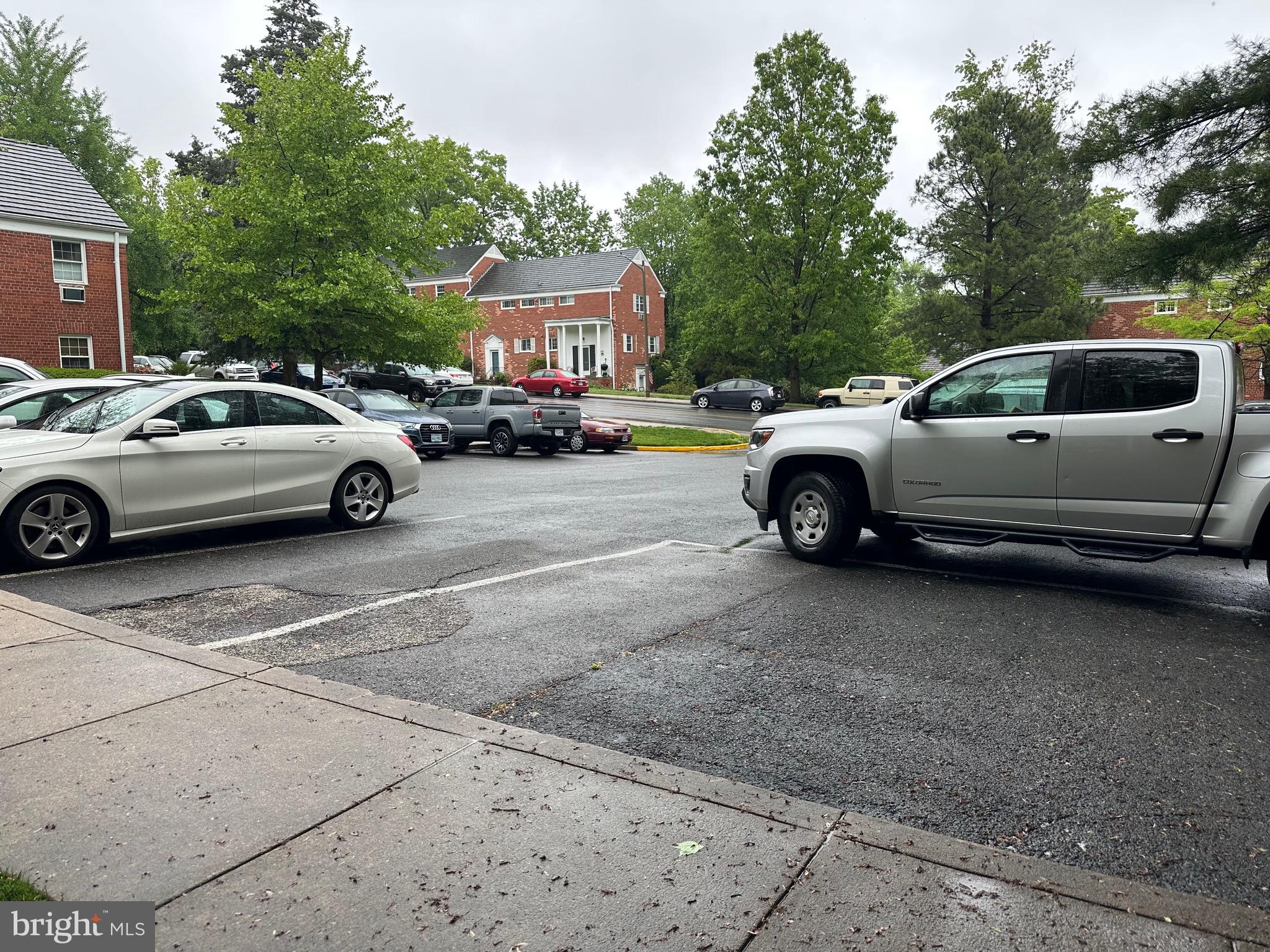 PARKFAIRFAX - Residential Lease