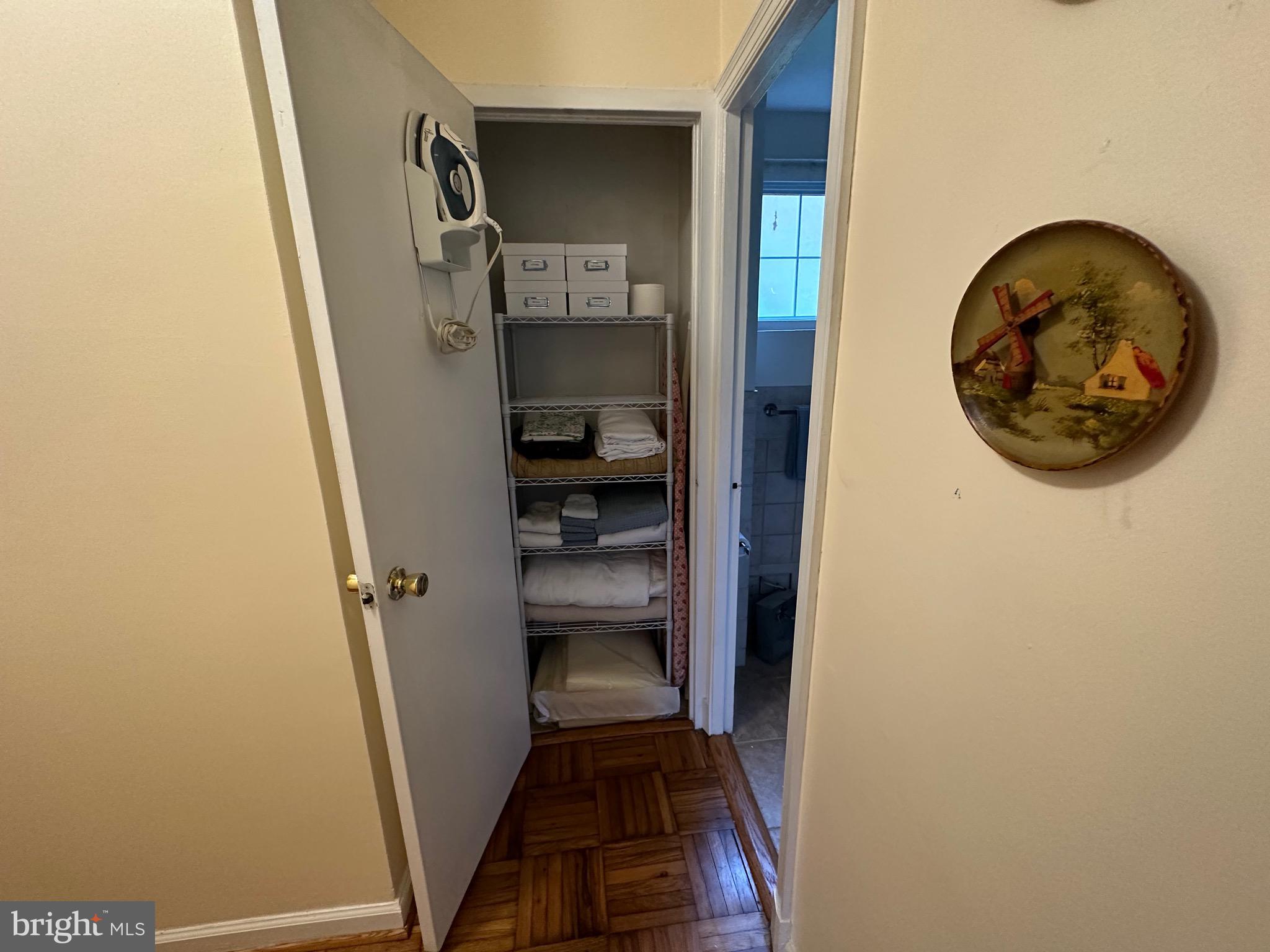 PARKFAIRFAX - Residential Lease