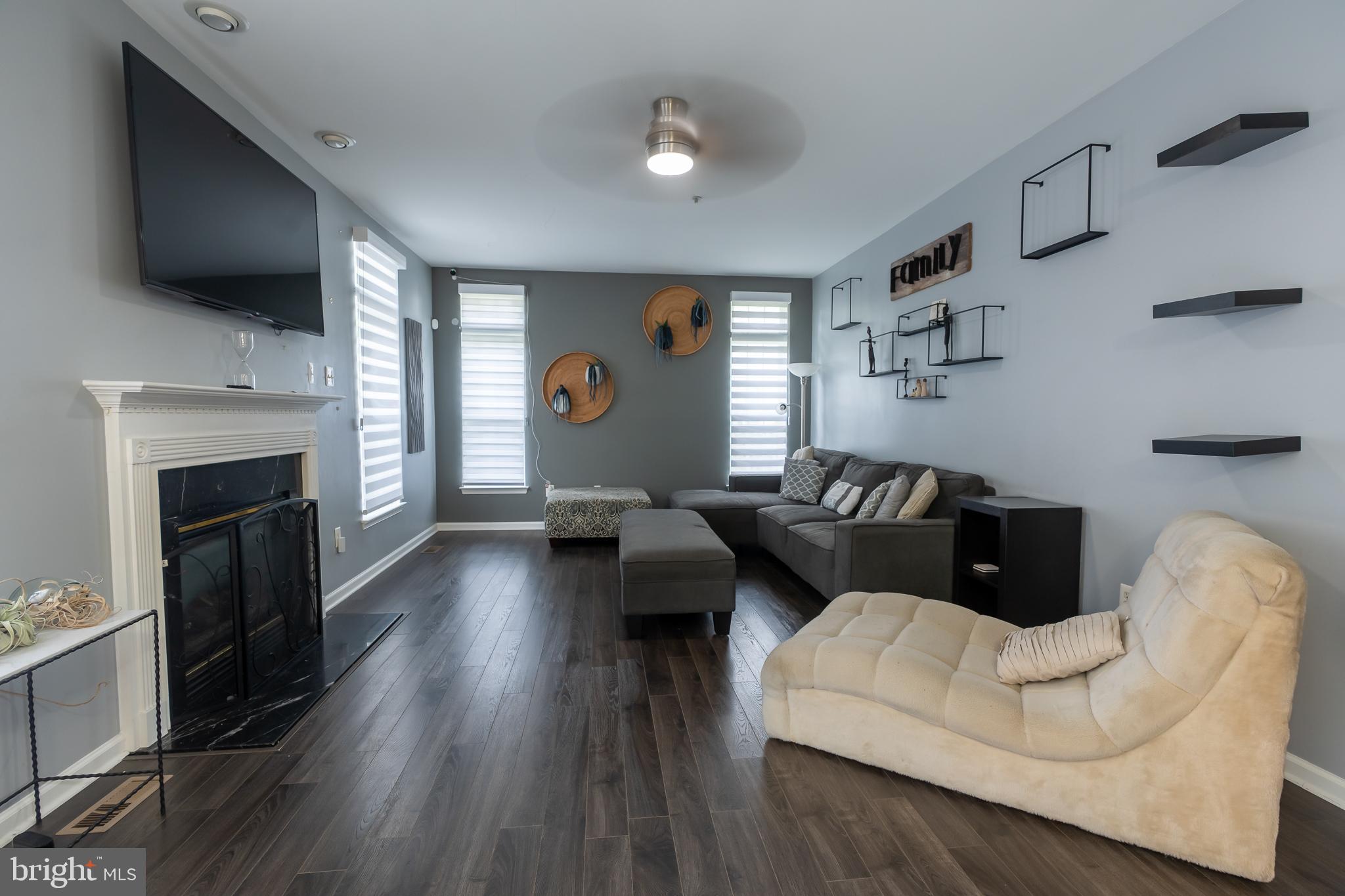 GLENN STATION - Residential Lease