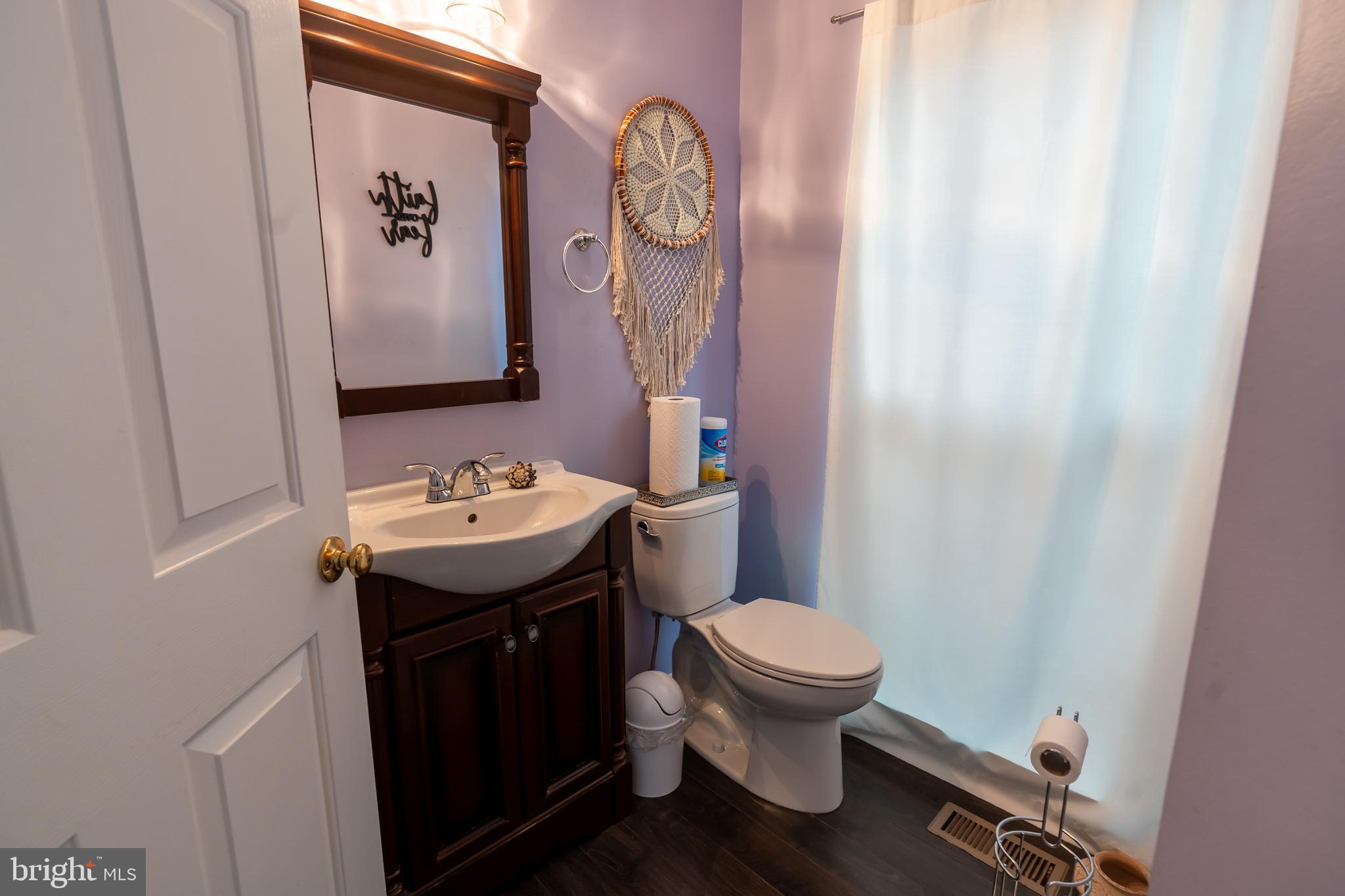 GLENN STATION - Residential Lease