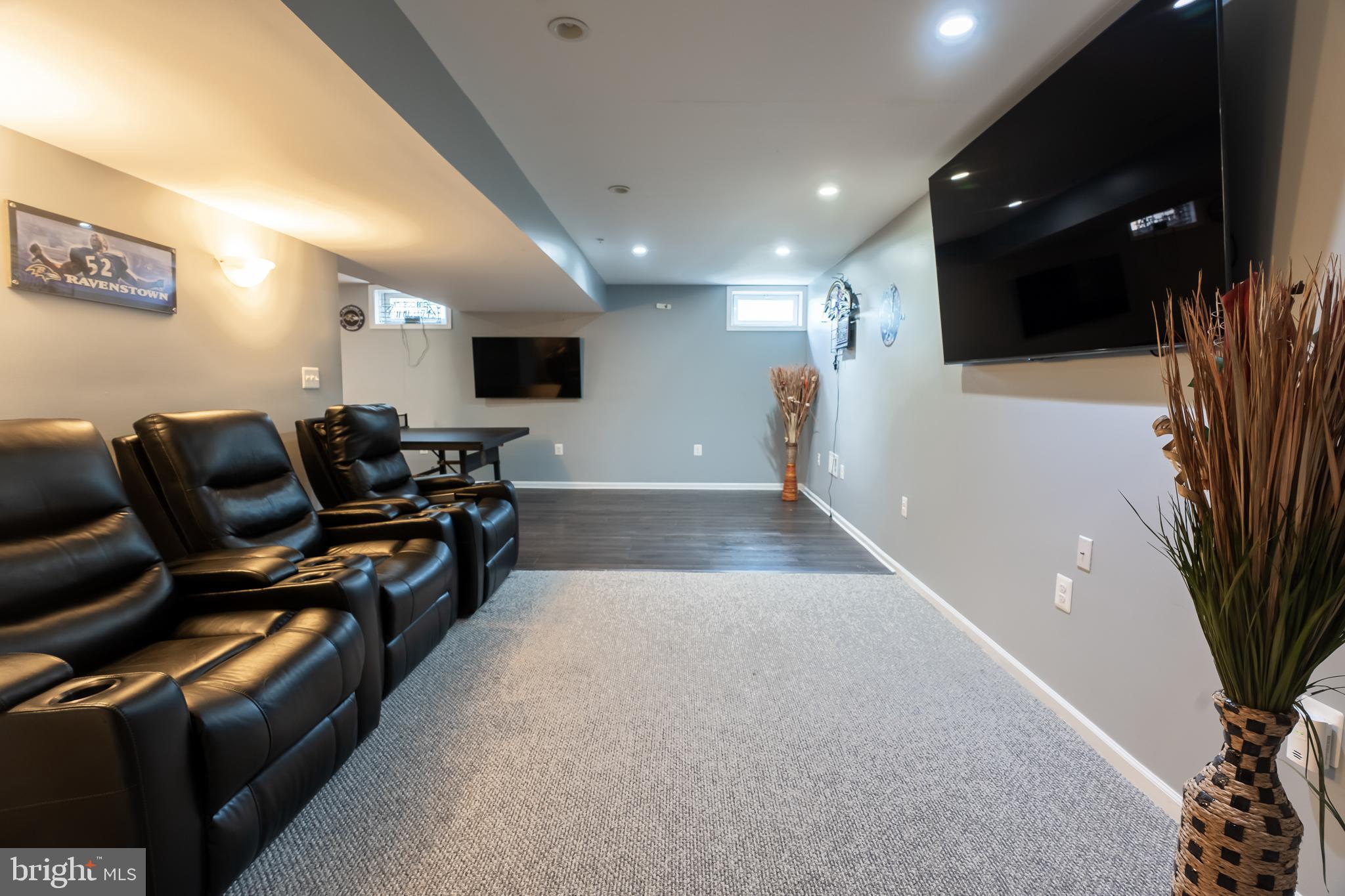 GLENN STATION - Residential Lease