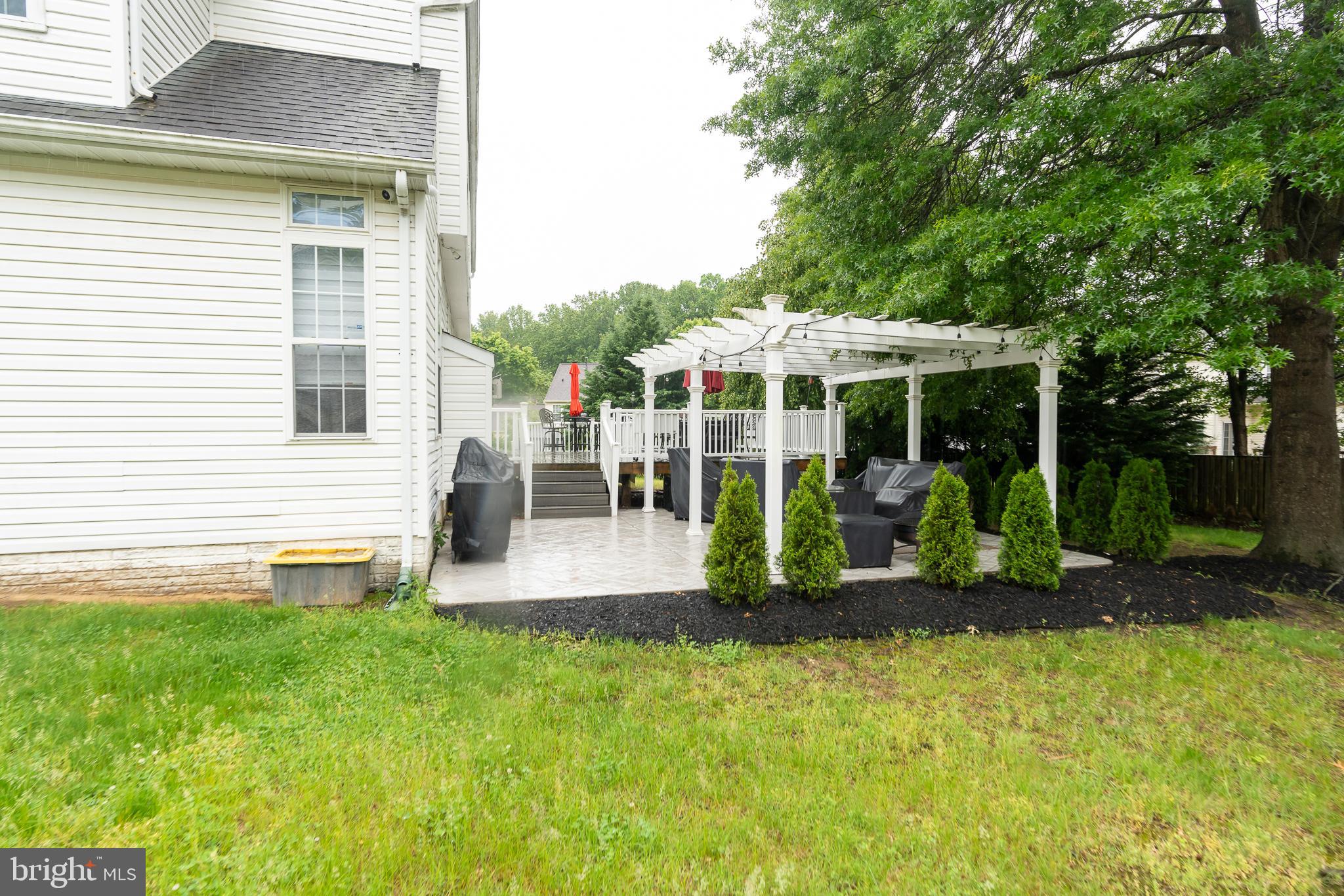 GLENN STATION - Residential Lease