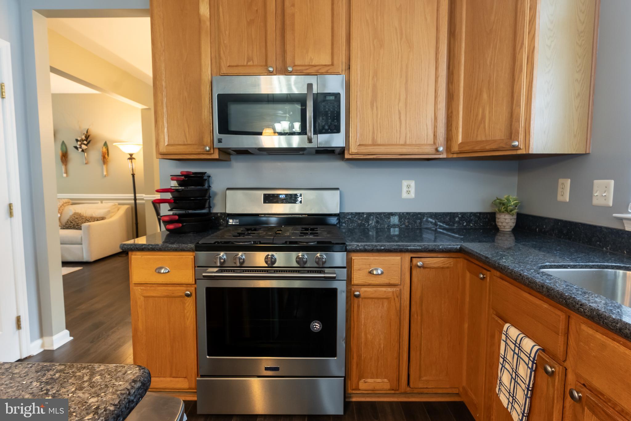 GLENN STATION - Residential Lease